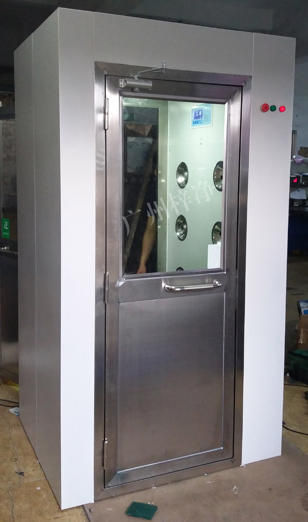 1200型風(fēng)淋室 1200型風(fēng)淋室